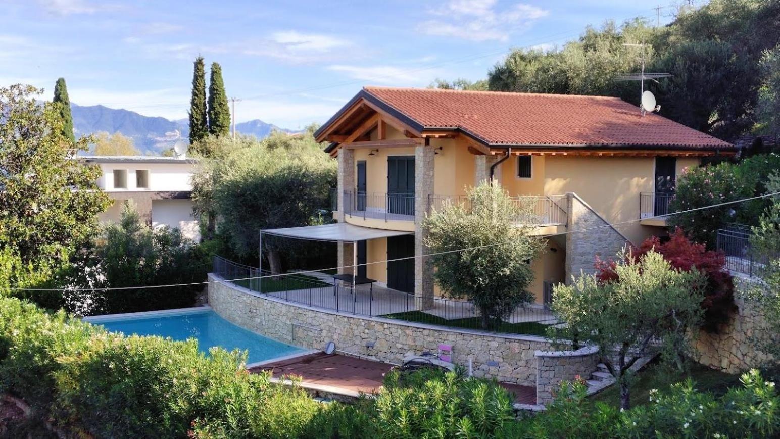 Villa Loncrino - Fine Living トッリ・デル・ベーナコ エクステリア 写真